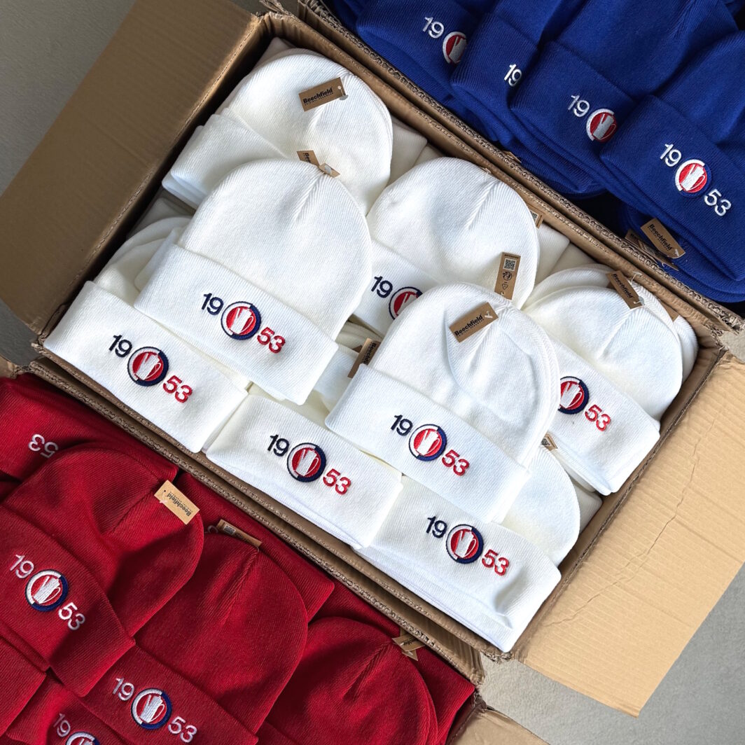 Mützen besticken Fanclub Eishockey blau weiß rot