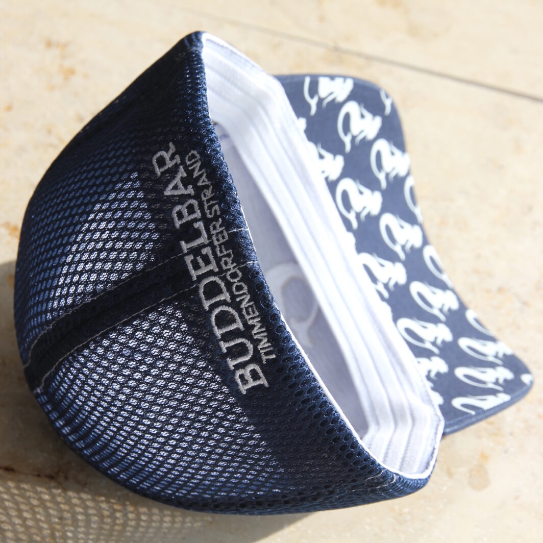 Cap one size Strandbar Ostsee