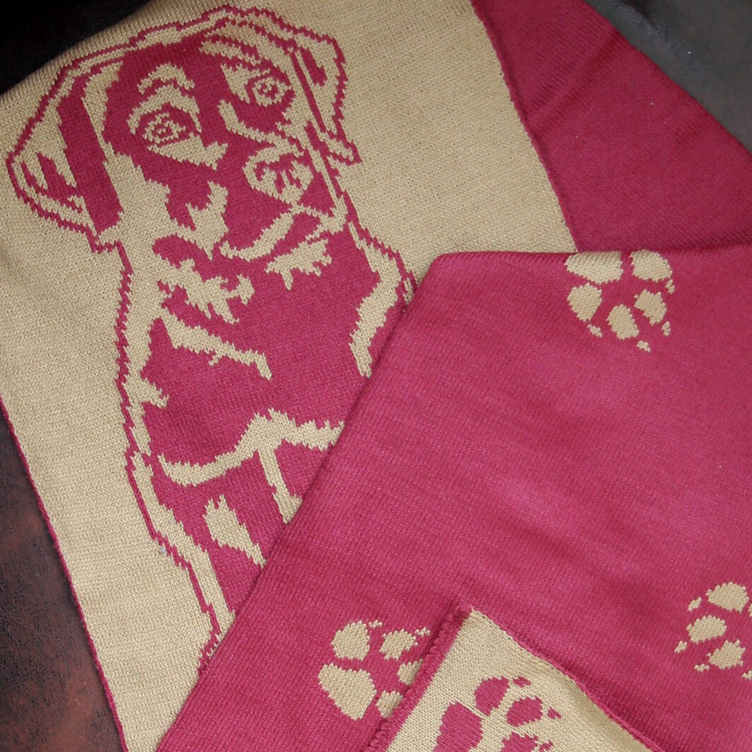 Schal mit Tiermotiv Hund gestrickt
