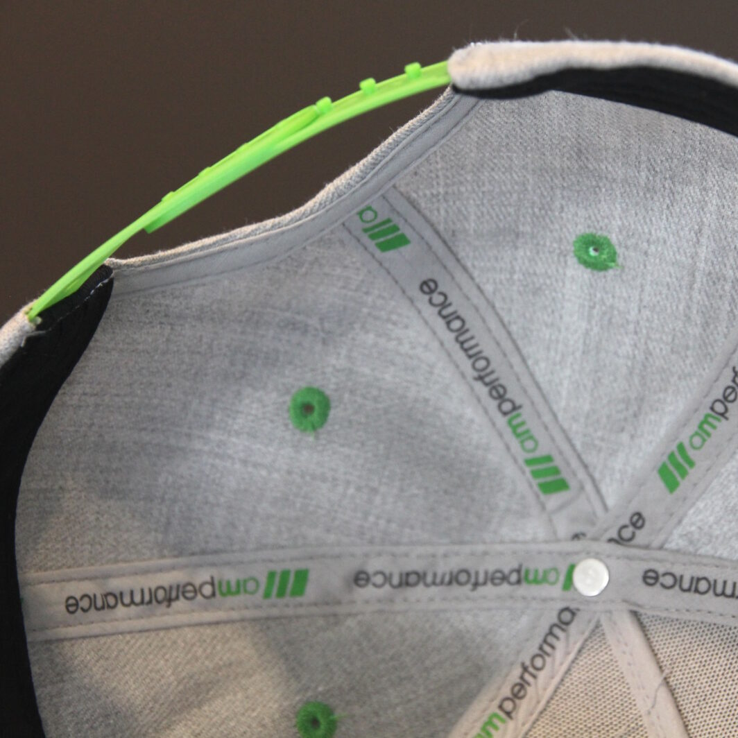 Snapback-Cap bedruckt innen Logos