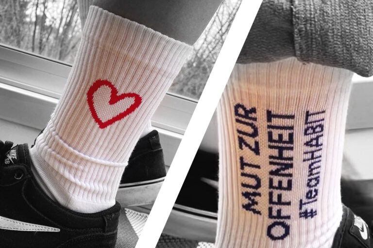 Socken mit Herz HABIT weiße socken rotes herz hashtag wien